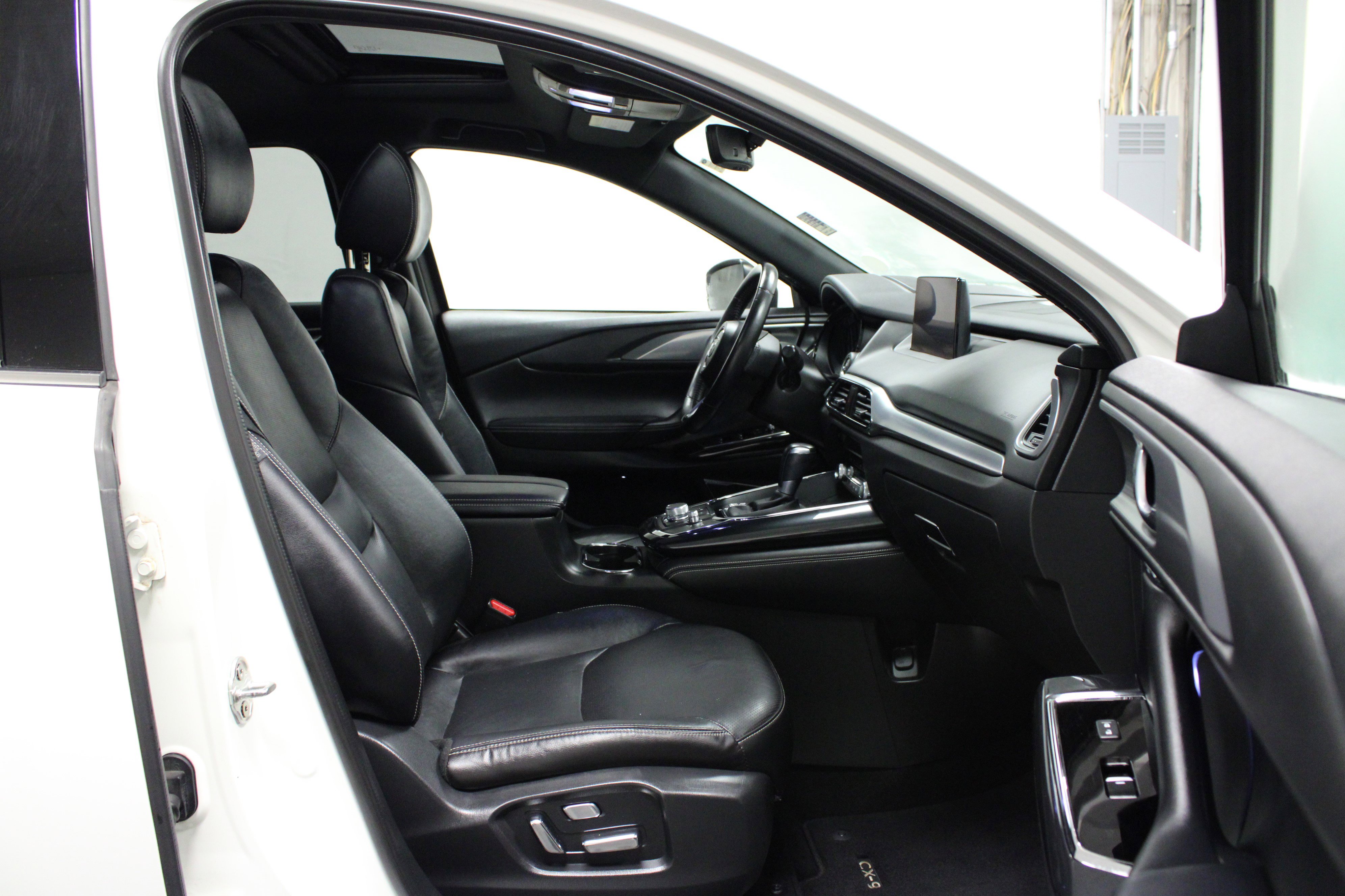 Used 2020 MAZDA CX-9 Grand Touring image 17