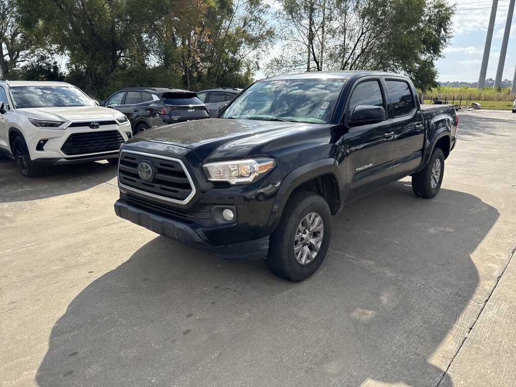 Used 2018 Toyota Tacoma SR5 image 3