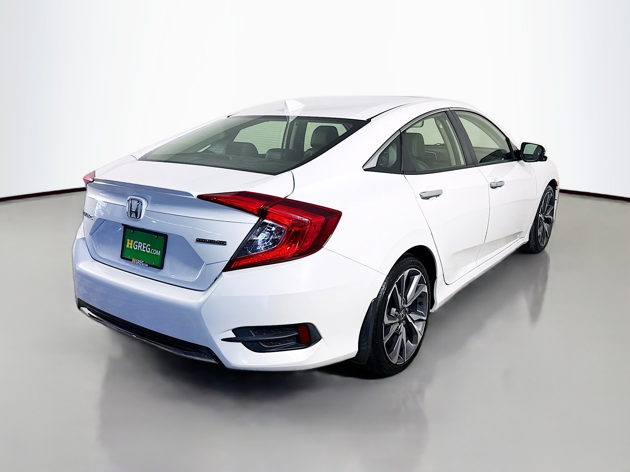 Used 2019 Honda Civic Touring image 10