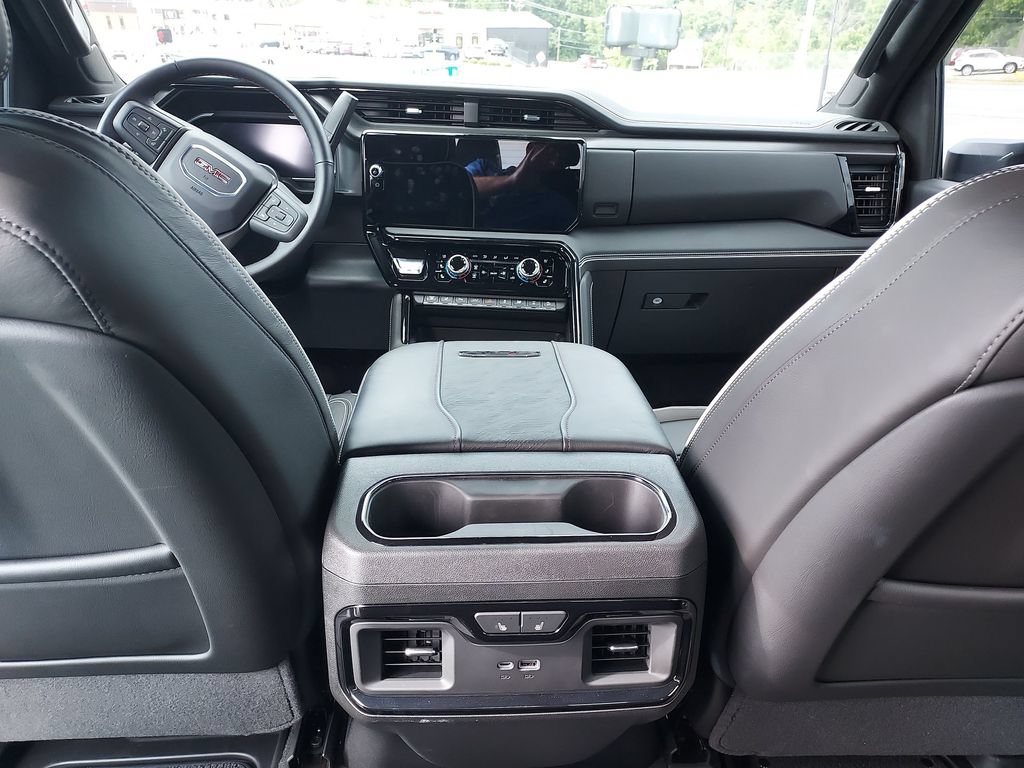 Used 2026 GMC Sierra 2500 AT4X AWD/4WD image 10