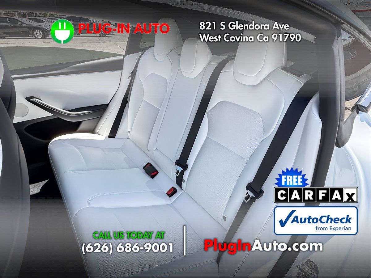 Used 2025 Tesla Model 3 Performance AWD/4WD image 12