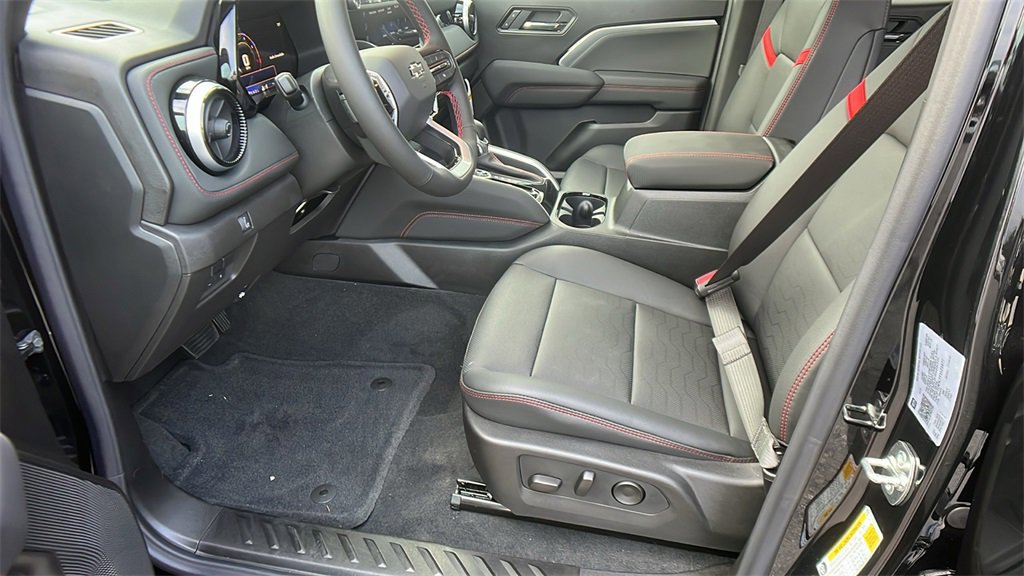 New 2026 Chevrolet Colorado Z71 w/ Z71 Convenience Package 2 image 13
