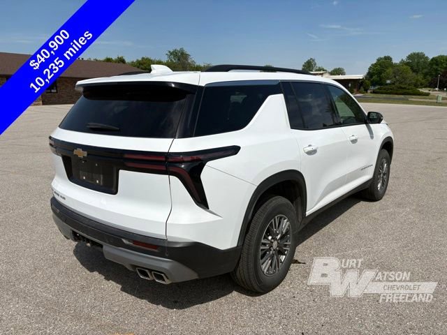 Used 2025 Chevrolet Traverse LT w/ Driver Confidence Package AWD/4WD image 7