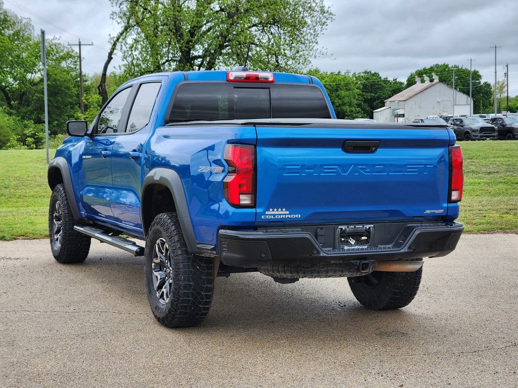 Used 2024 Chevrolet Colorado ZR2 w/ Safety Package AWD/4WD image 5