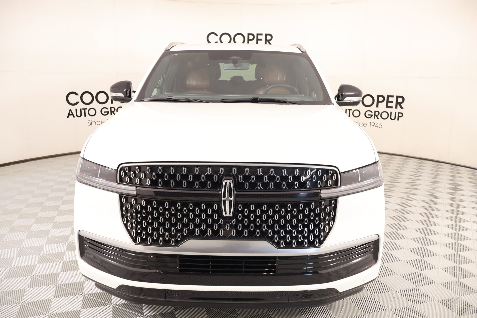 Used 2026 Lincoln Navigator Reserve AWD/4WD image 10