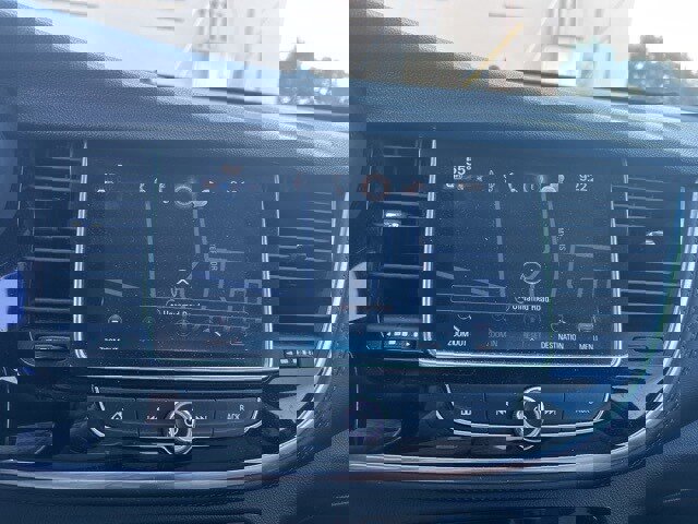 Used 2018 Buick Encore Essence w/ Experience Buick Package image 14