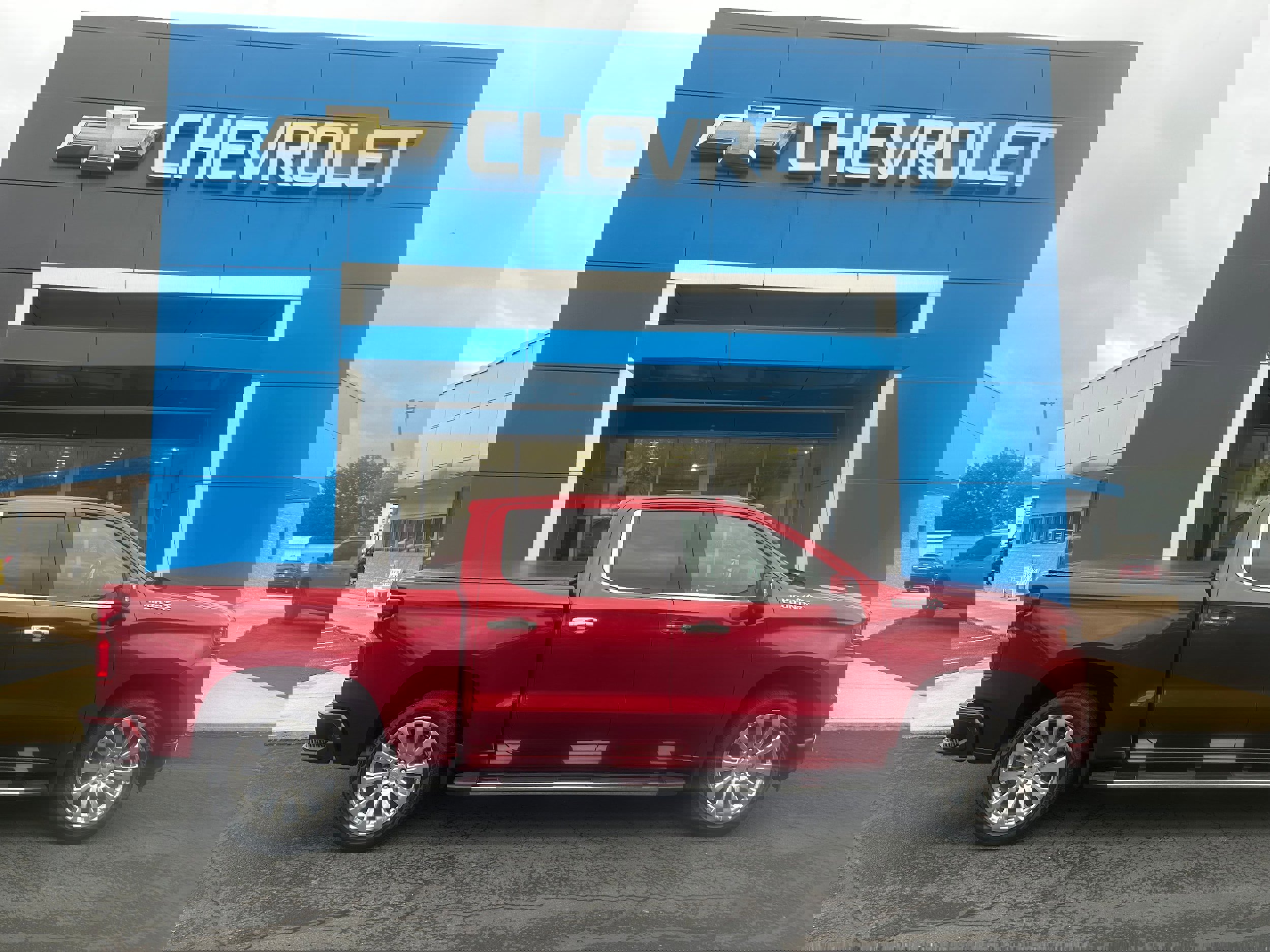 Used 2022 Chevrolet Silverado 1500 High Country w/ Technology Package