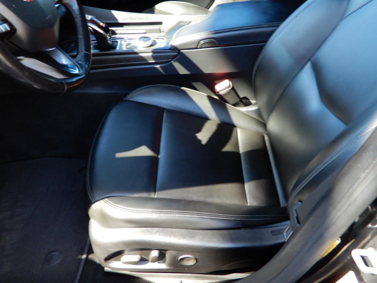 Used 2020 Cadillac CT5 Luxury w/ Cold Weather Package image 12