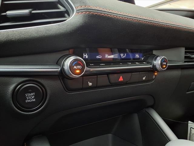 New 2025 MAZDA MAZDA3 Carbon image 18