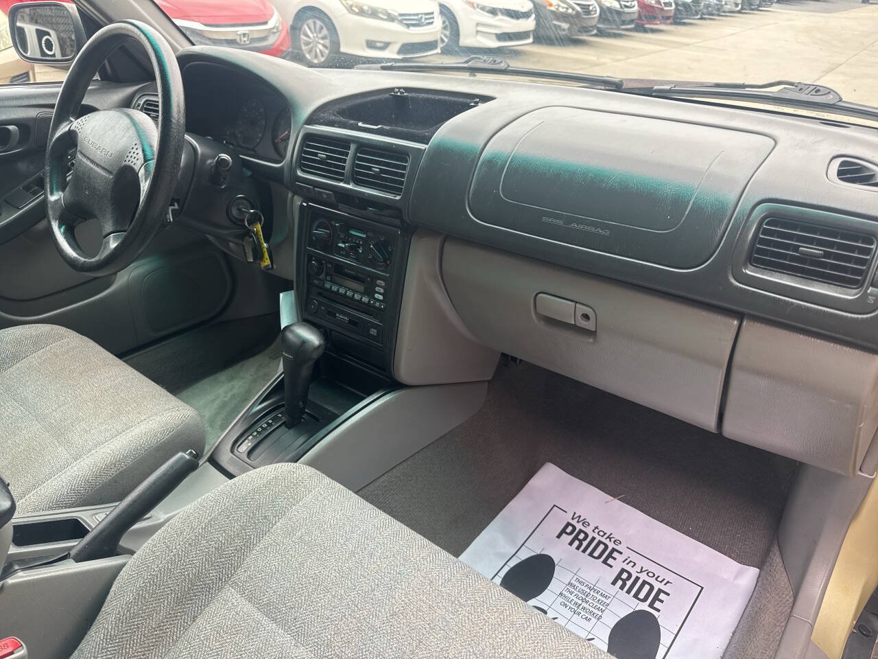 Used 2001 Subaru Forester L AWD/4WD image 16