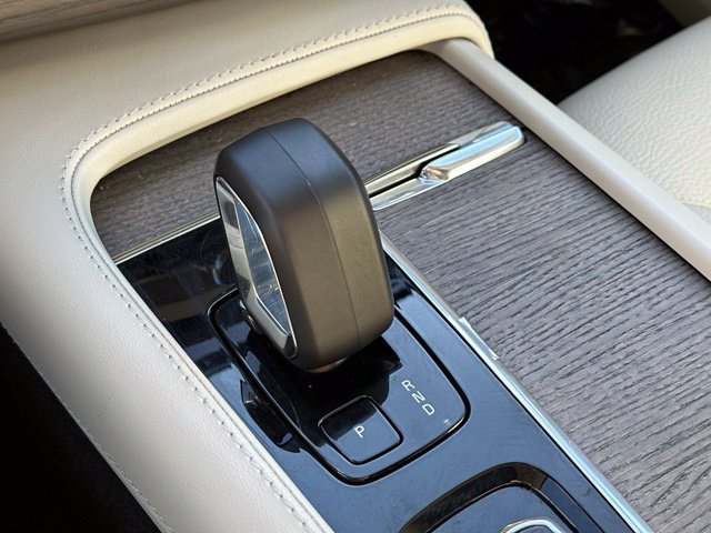 Certified 2023 Volvo XC90 B6 Plus w/ Protection Package Premier AWD/4WD image 22