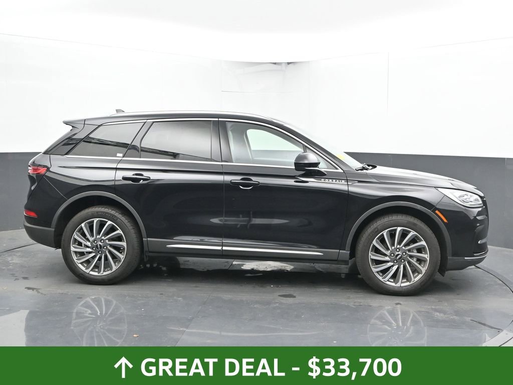 Used 2024 Lincoln Corsair Reserve image 13