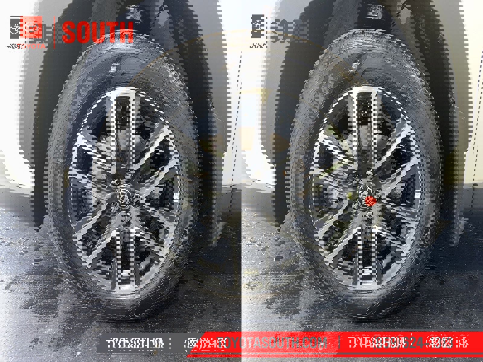 New 2026 Toyota Corolla Cross XLE w/ Convenience Package image 6