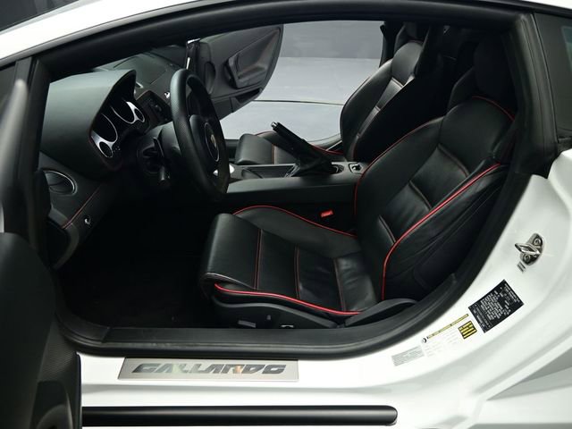 Used 2014 Lamborghini Gallardo LP 550-2 image 37