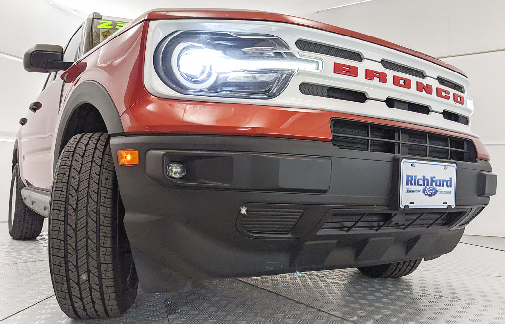 Certified 2023 Ford Bronco Sport Heritage w/ Heritage Convenience Package AWD/4WD image 22