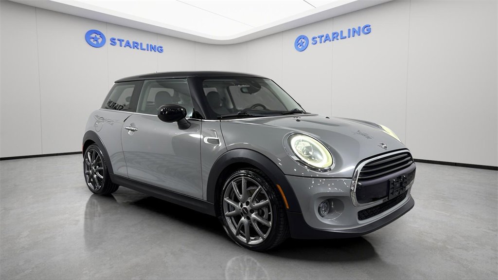 Used 2020 MINI Cooper 2-Door Hardtop image 13