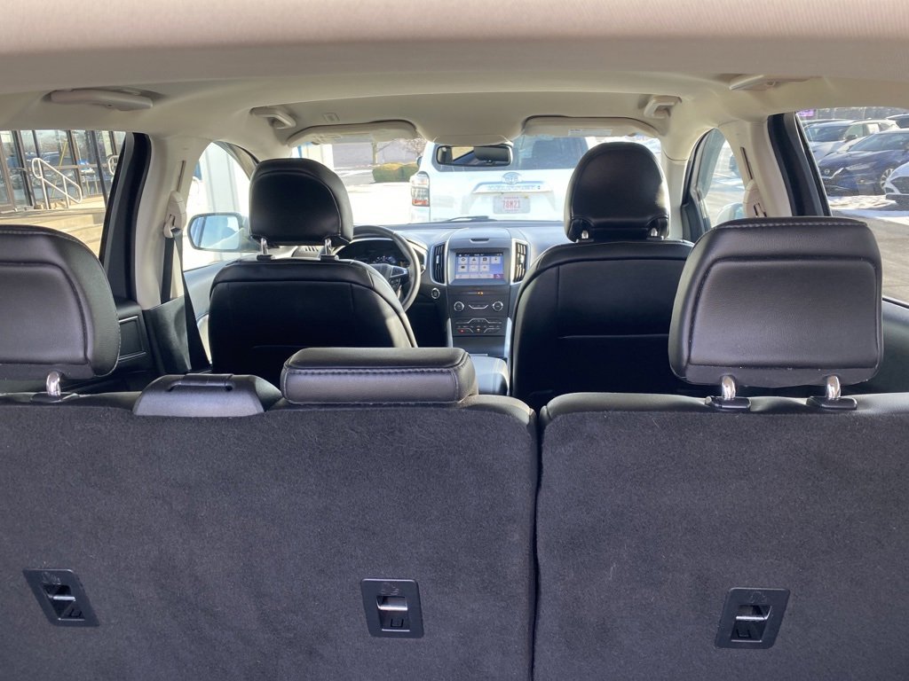 Used 2019 Ford Edge SEL w/ Equipment Group 201A image 24