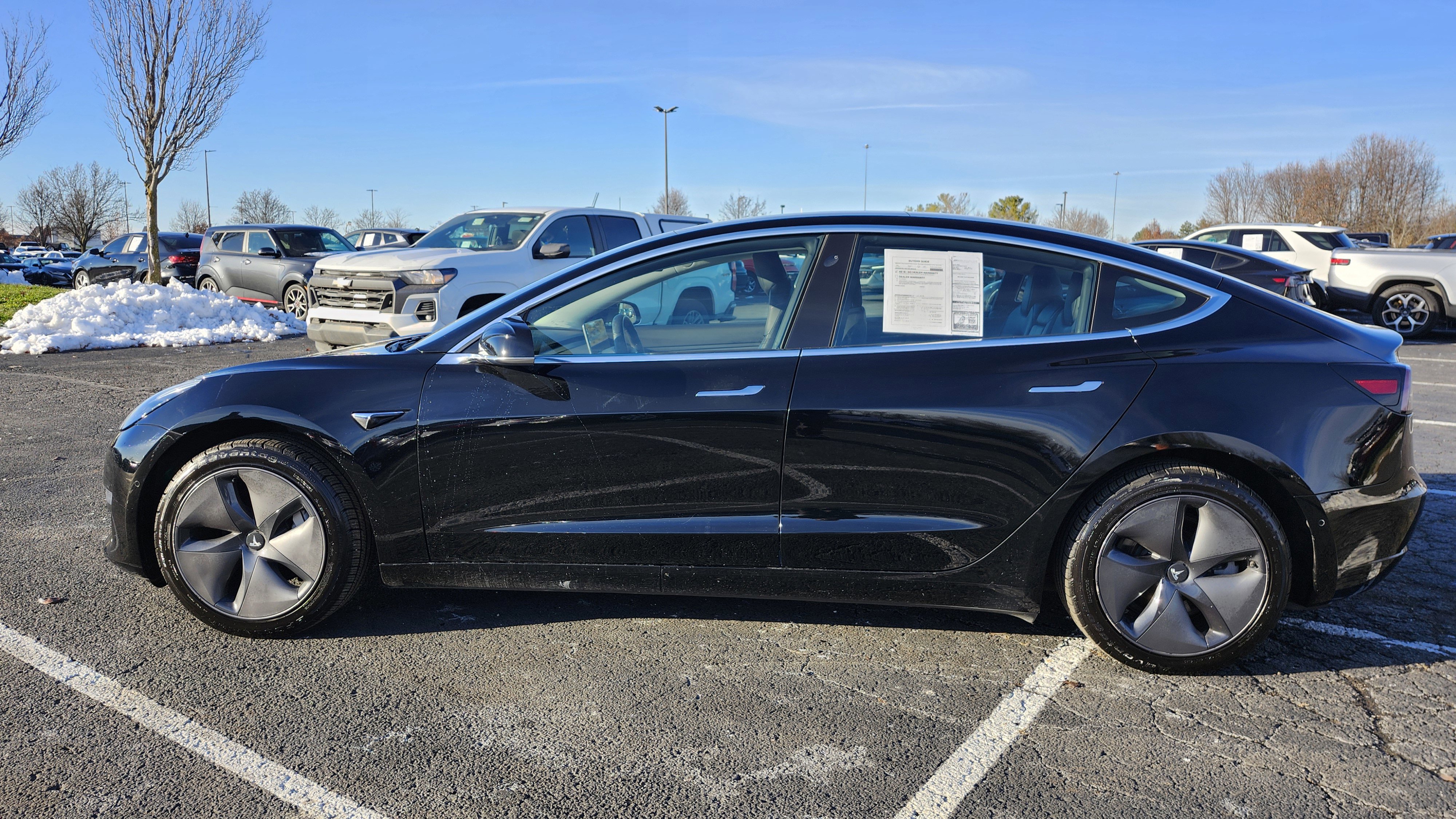 Used 2019 Tesla Model 3 Standard Range image 13