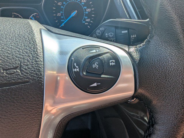 Used 2015 Ford Escape Titanium w/ Equipment Group 301A AWD/4WD image 15