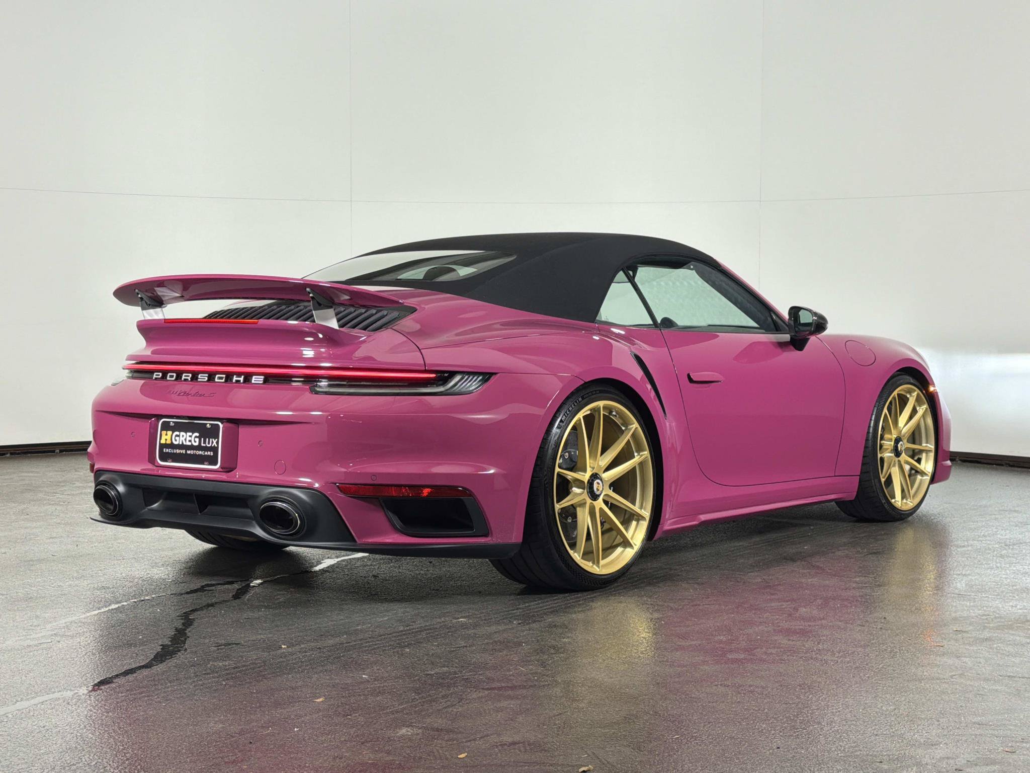 Used 2024 Porsche 911 Turbo AWD/4WD image 12