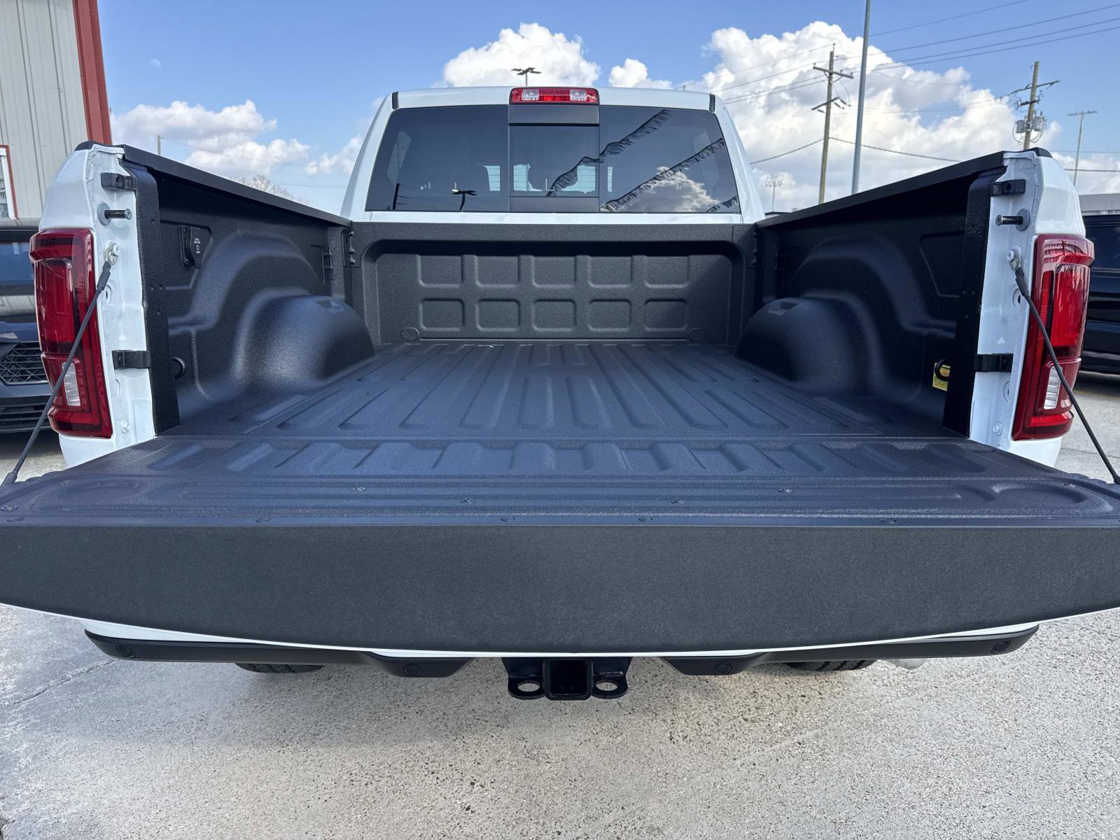 Used 2026 RAM 2500 Laramie image 8