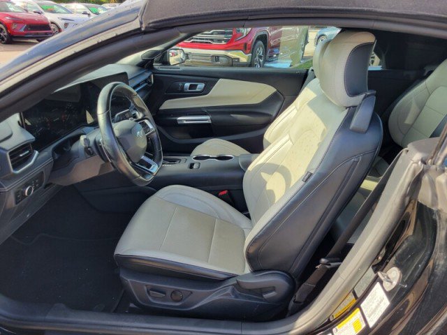 Used 2024 Ford Mustang GT Premium image 19