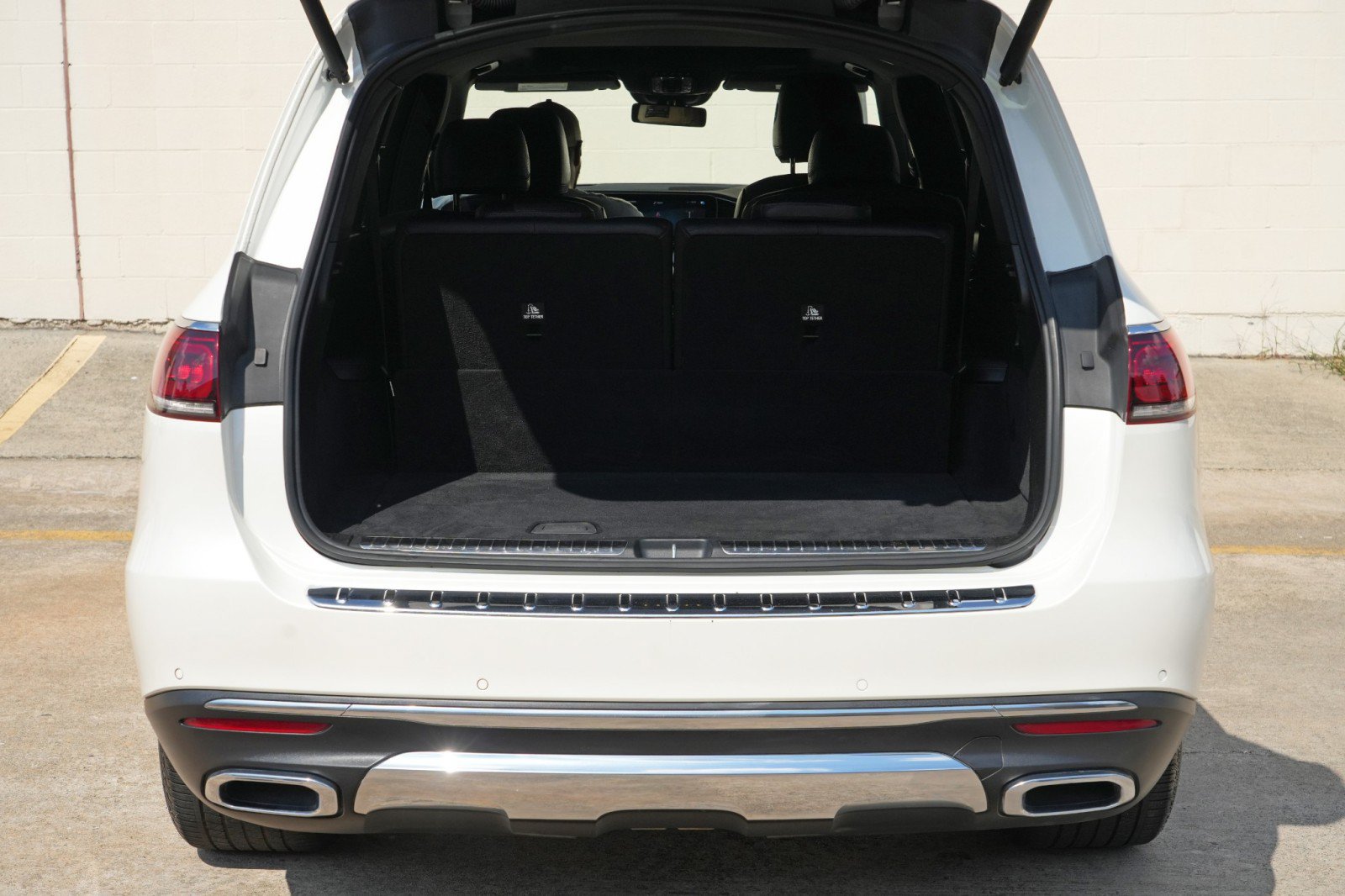 Used 2020 Mercedes-Benz GLS 450 4MATIC image 10