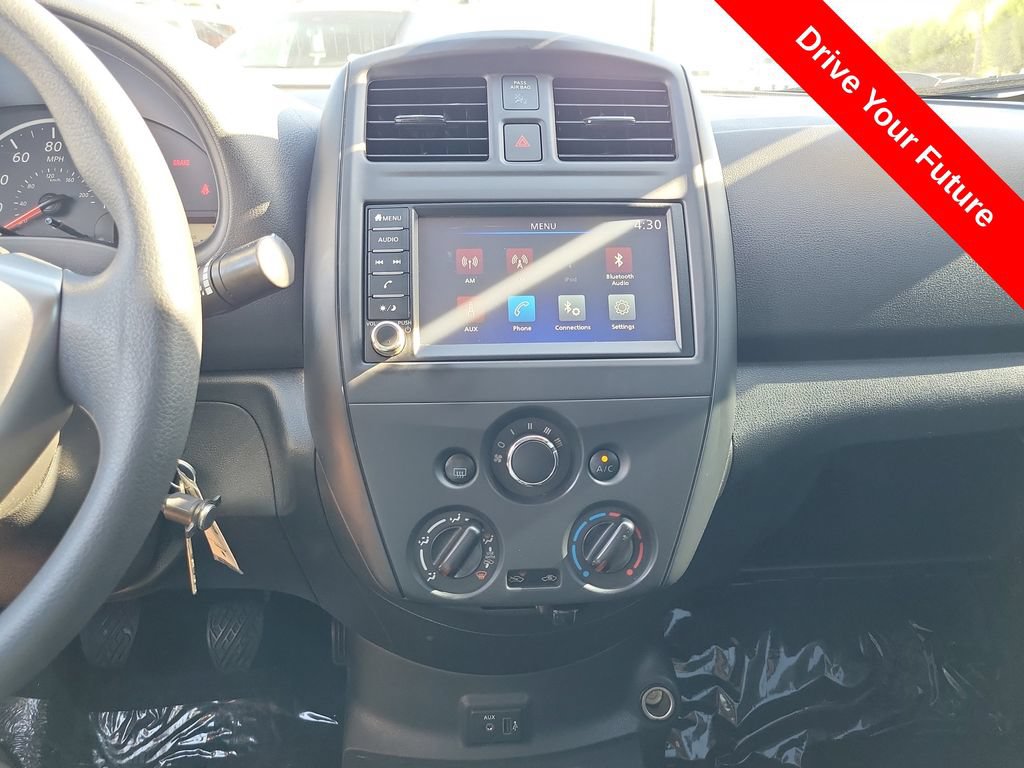 Used 2019 Nissan Versa S FWD image 14