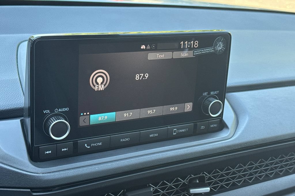 Certified 2025 Honda Accord SE image 15