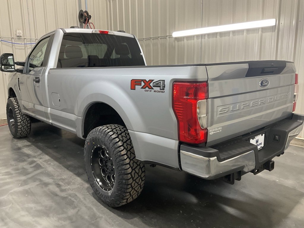 Used 2022 Ford F250 XL w/ STX Appearance Package image 19