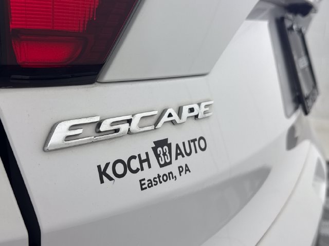 Used 2019 Ford Escape SEL AWD/4WD image 18