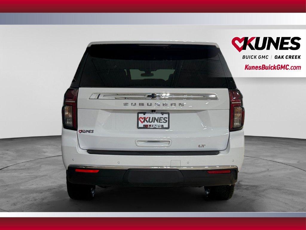 Used 2022 Chevrolet Suburban LT w/ Luxury Package AWD/4WD image 9