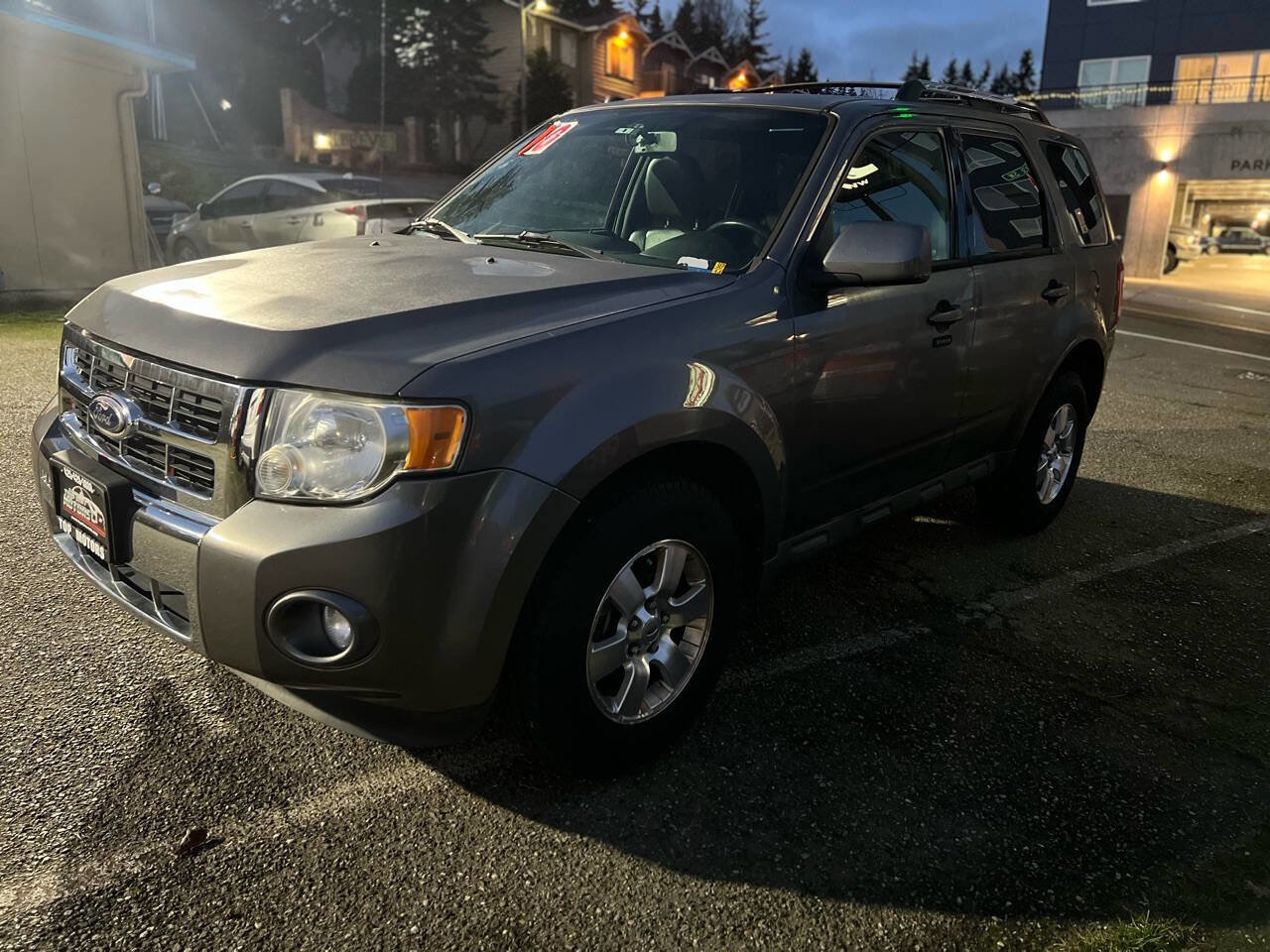 Used 2010 Ford Escape Limited image 8