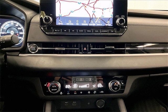 Used 2024 Mitsubishi Outlander SEL Black Edition image 27