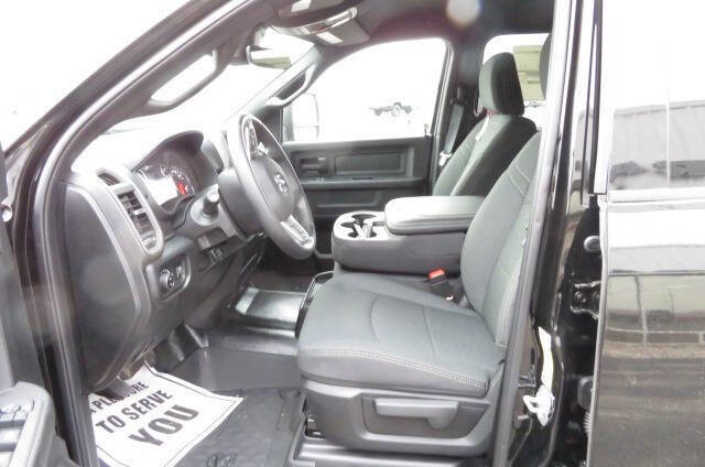 New 2026 RAM 3500 Tradesman image 12