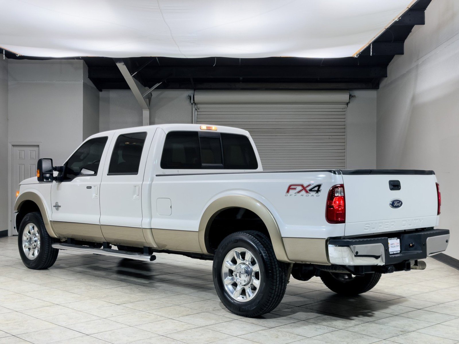 Used 2012 Ford F350 Lariat w/ Lariat Ultimate Pkg image 4