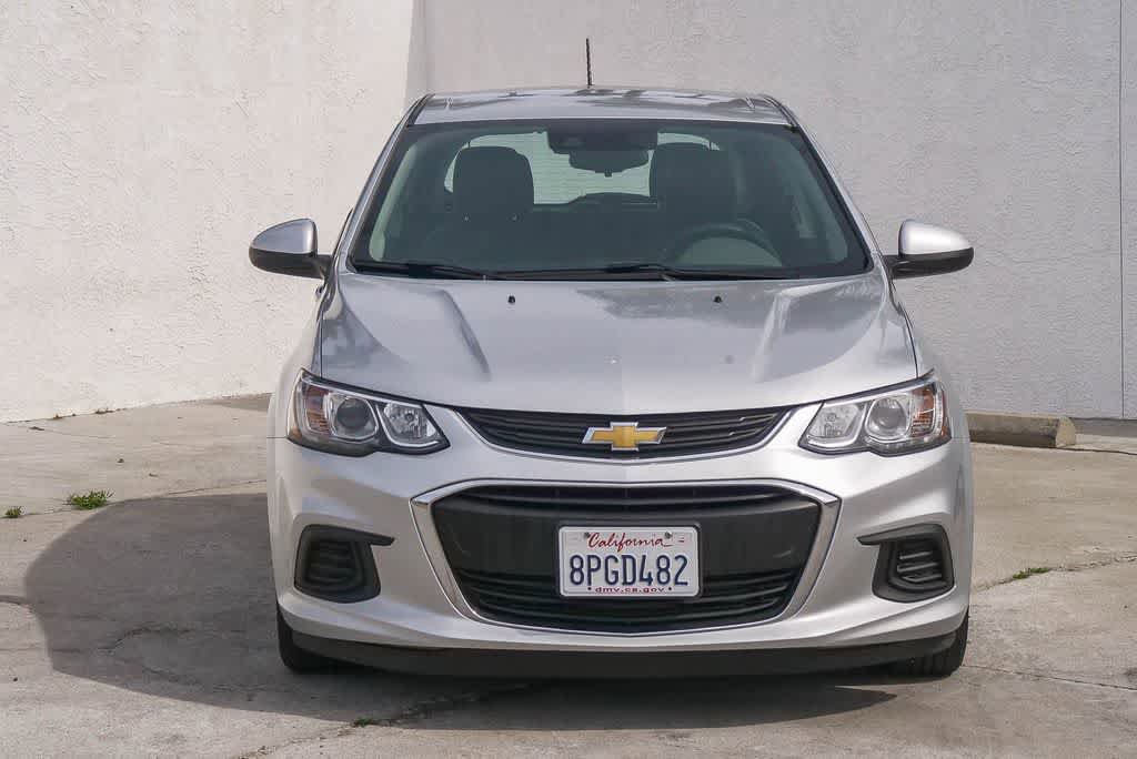 Used 2020 Chevrolet Sonic LT image 2