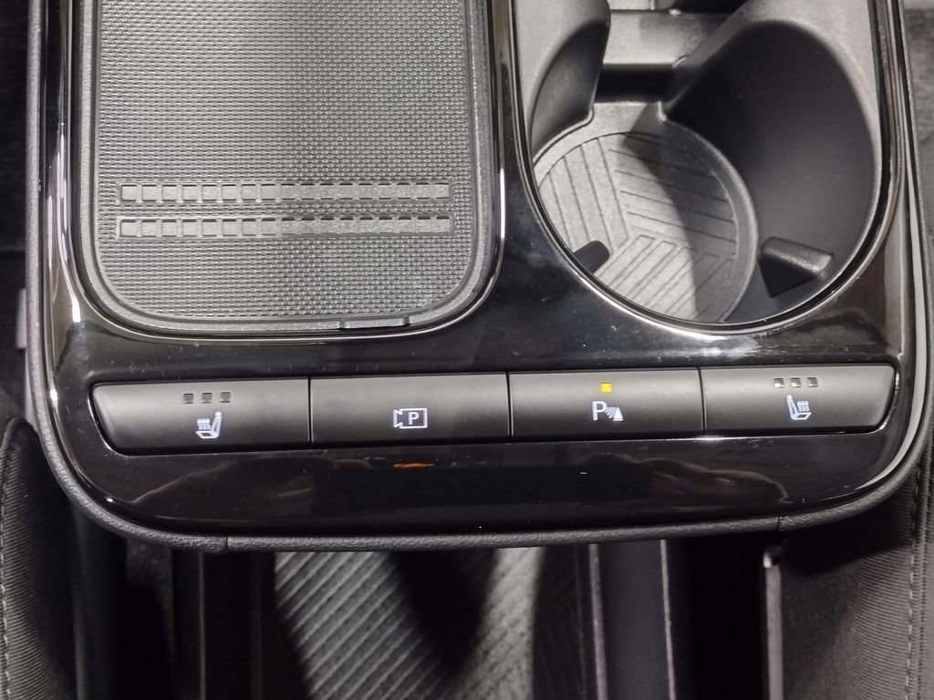 Used 2025 Hyundai Ioniq 5 SE image 26