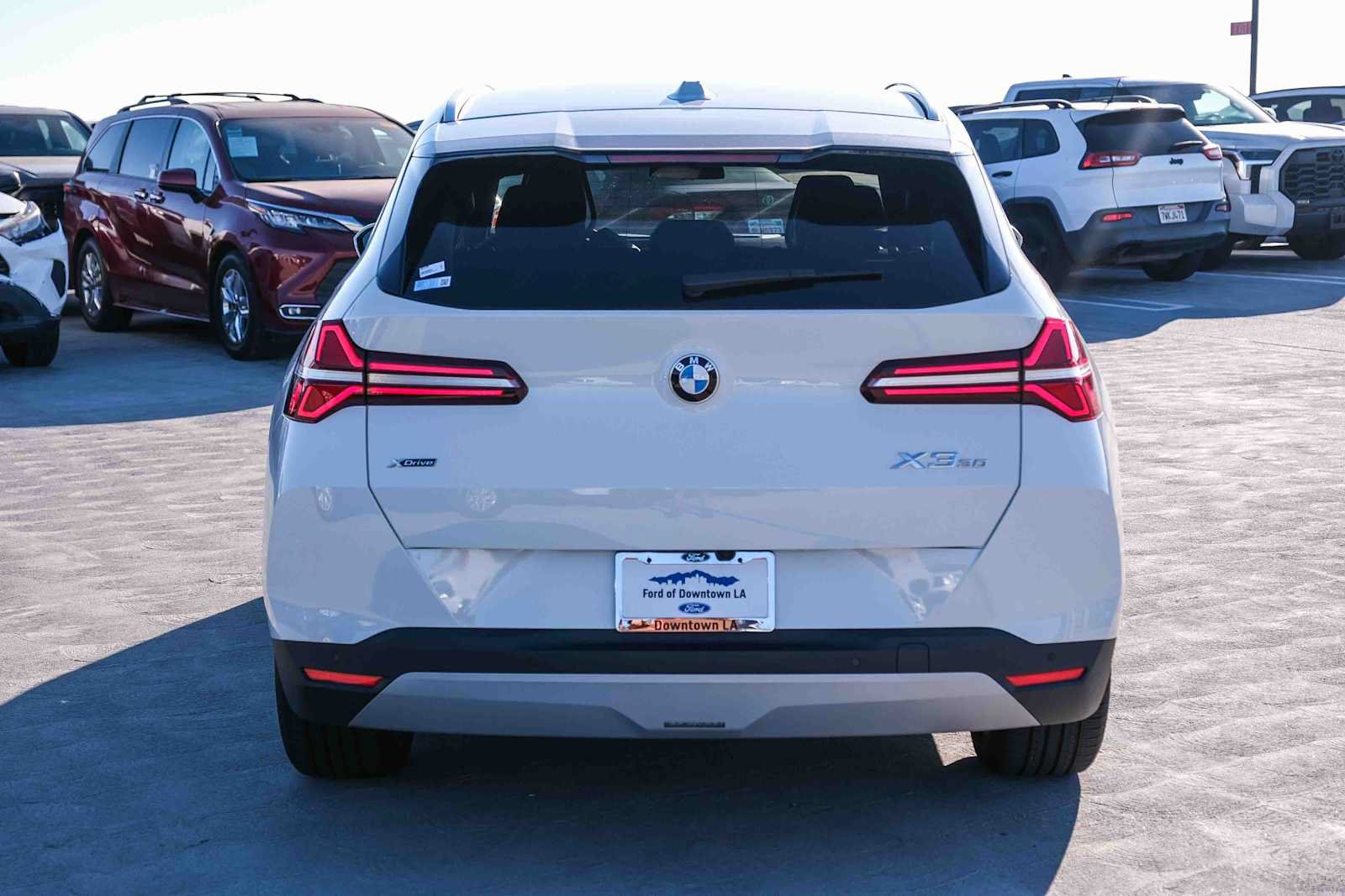 Used 2025 BMW X3 xDrive30i AWD/4WD image 5