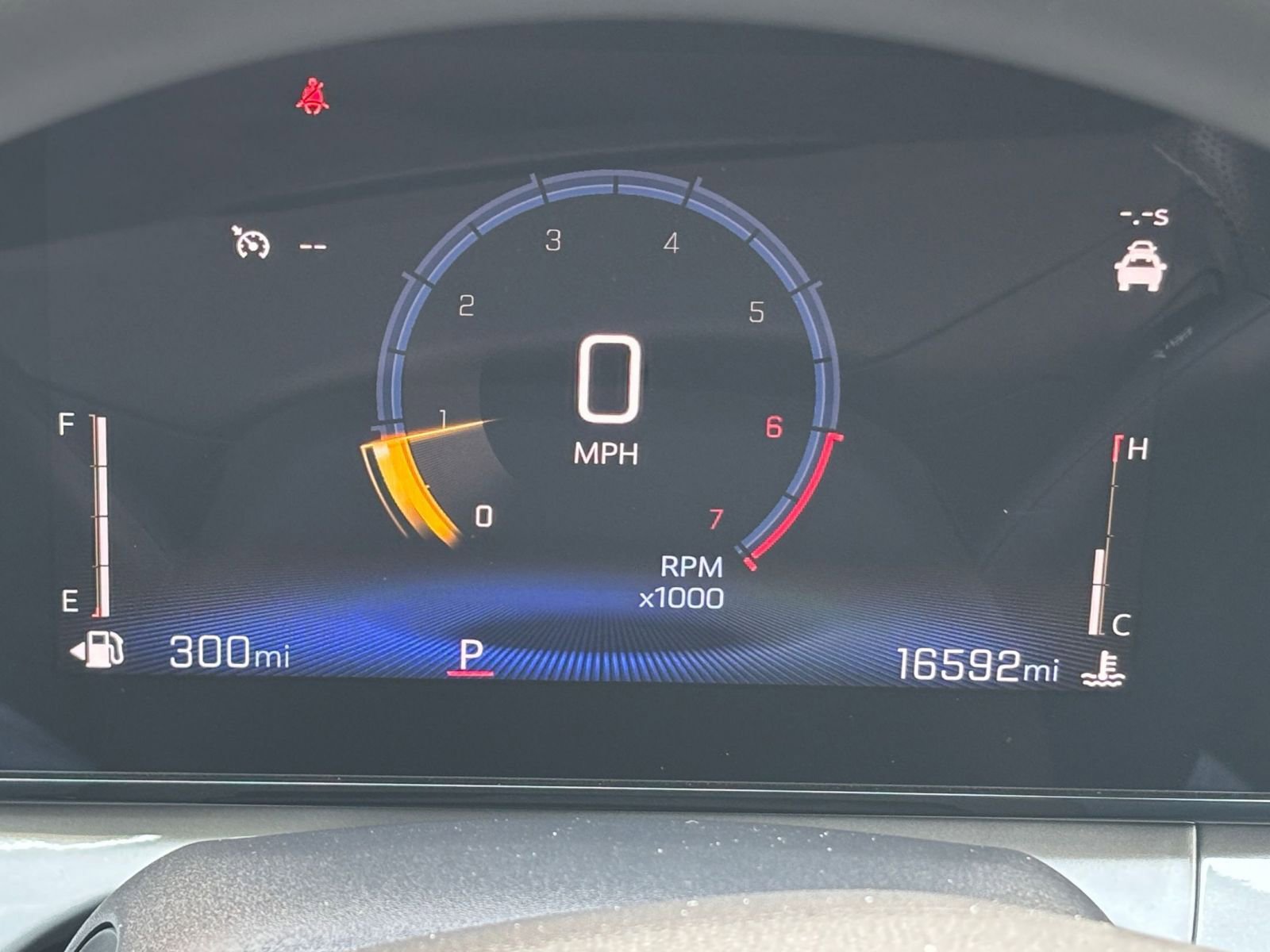 Used 2025 Chevrolet Trax LT FWD image 35