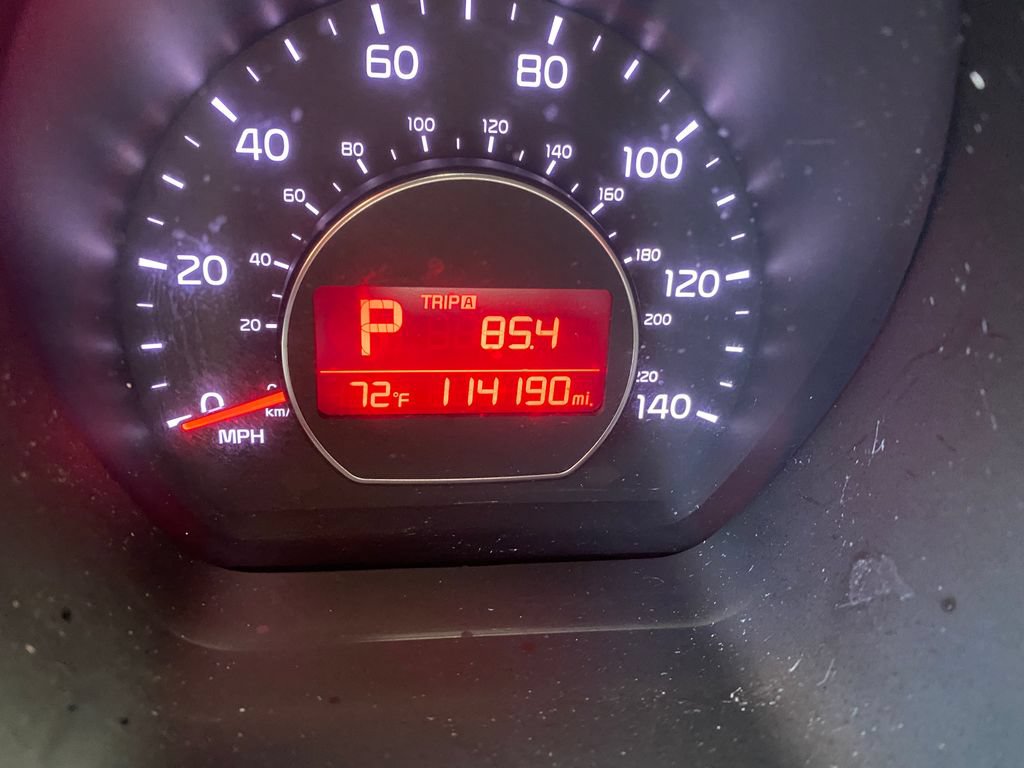 Used 2014 Kia Soul ! w/ Sun & Sound Package FWD image 15