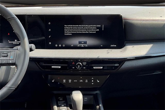 New 2026 Nissan Kicks SR w/ SR Premium Package image 6