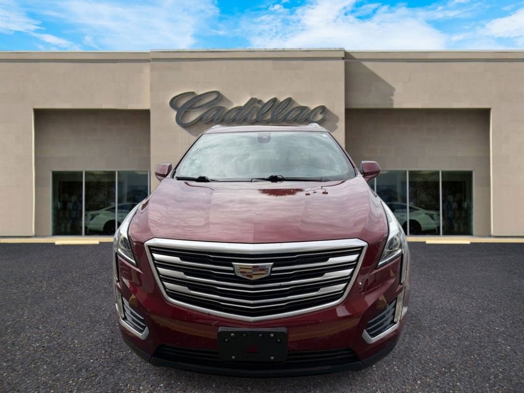 Used 2018 Cadillac XT5 Luxury w/ Driver Awareness Package AWD/4WD image 8