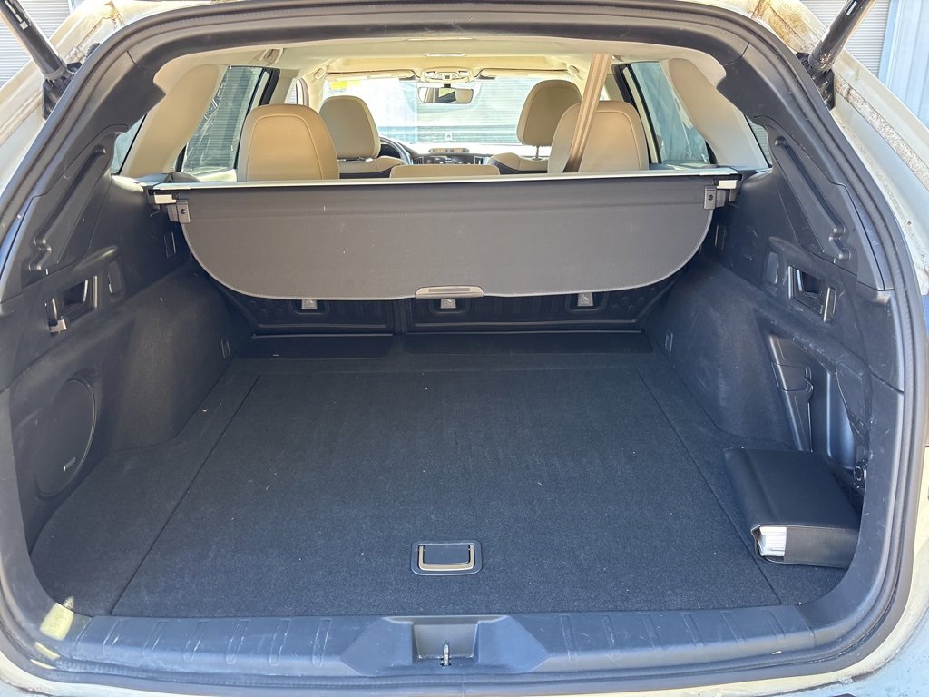 Certified 2023 Subaru Outback Limited image 28
