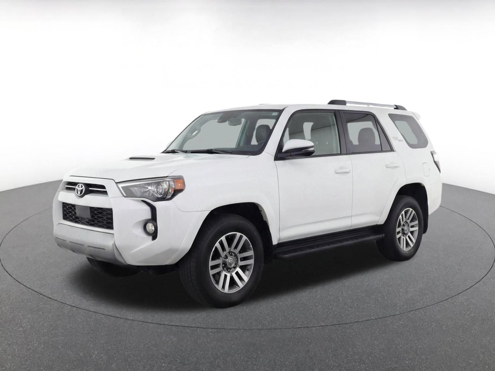 Used 2024 Toyota 4Runner TRD Sport RWD image 3