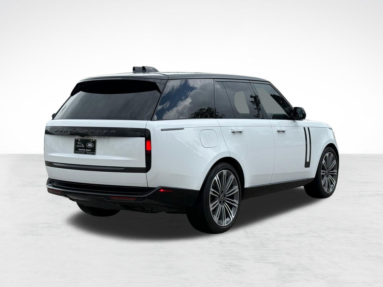 Certified 2024 Land Rover Range Rover SE AWD/4WD image 9
