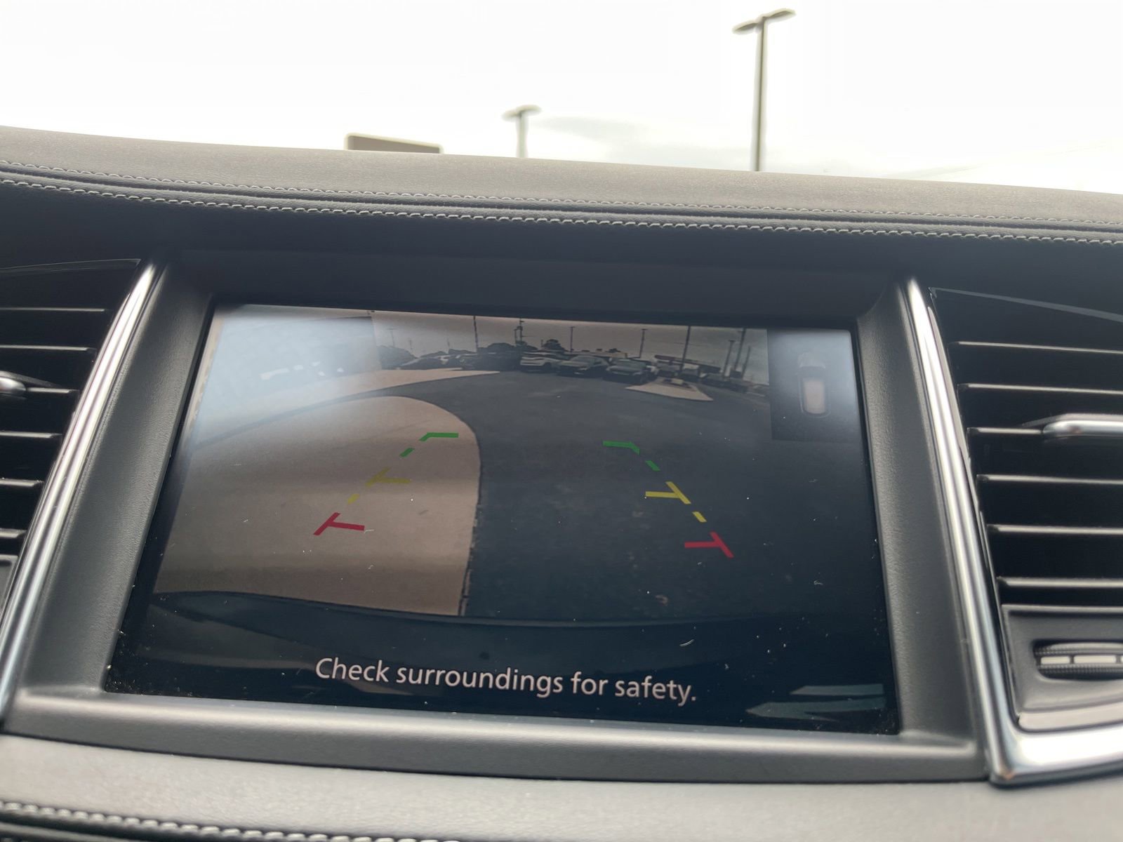 Used 2021 INFINITI QX50 Luxe w/ Appearance Package FWD image 13