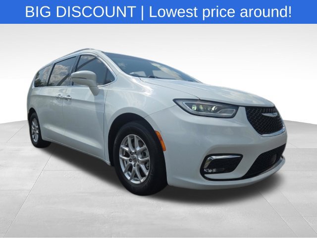 Used 2022 Chrysler Pacifica Touring-L FWD 360° Tour