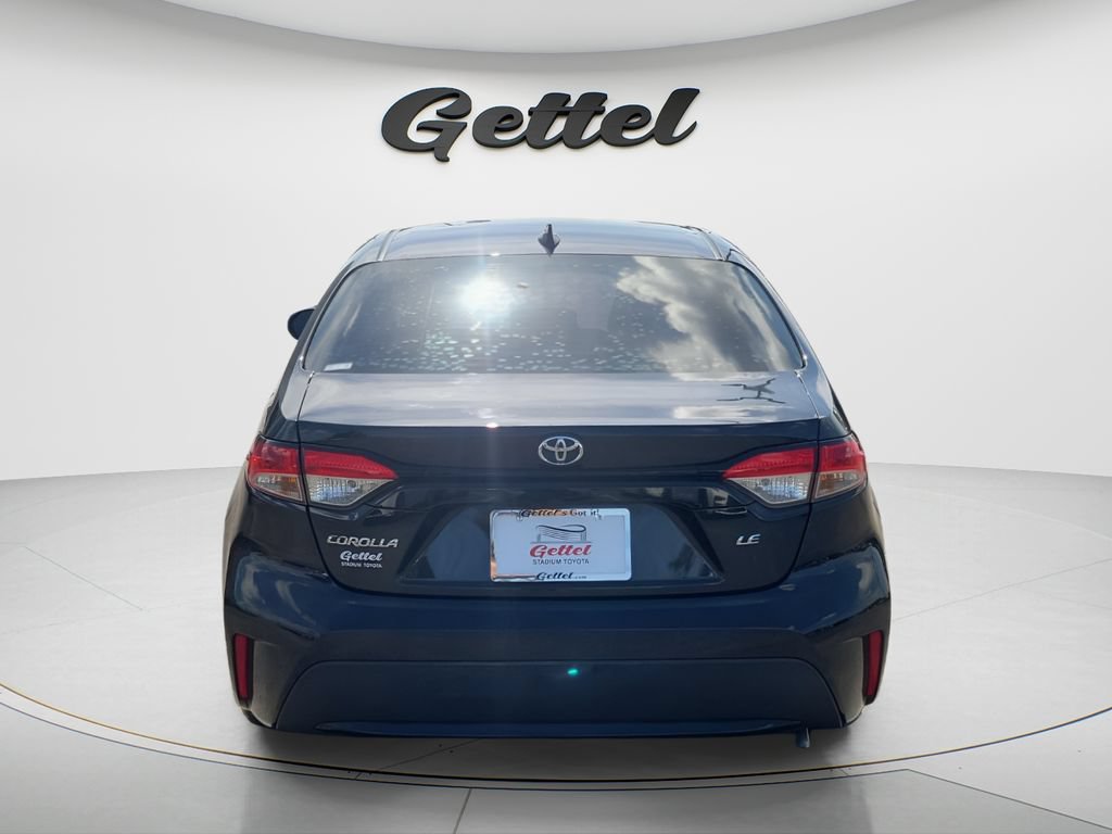 Used 2022 Toyota Corolla LE FWD image 6