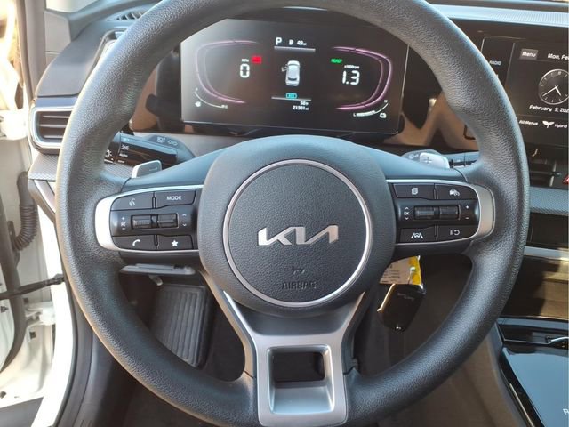 Used 2023 Kia Sportage LX image 18